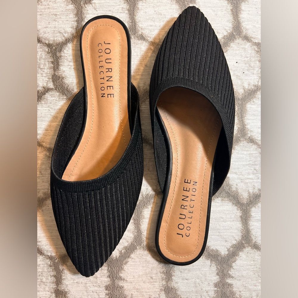 Journee Collection Textured Black Mules 8 Ribbed stretch material - Picture 11 of 11
